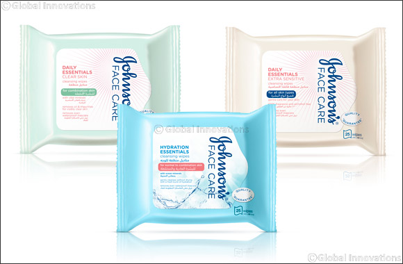 Remove 99% of Make-Up with Ease with JOHNSON'S® Facial Cleansing Wipes