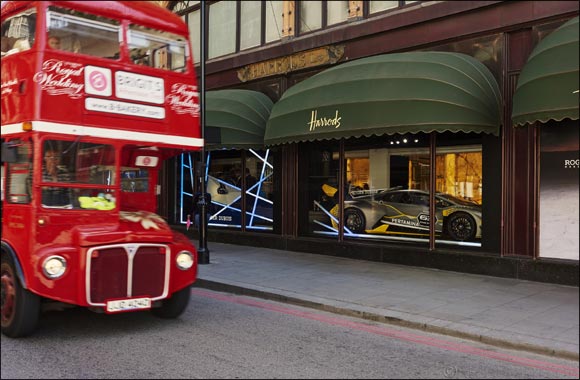 Roger Dubuis and Lamborghini Squadra Corse thrill visitors with enthralling Harrods display