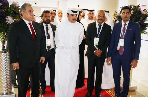 H.E. Sami Al Qamzi Opens Smart Stores Expo 2018