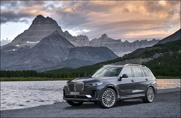 The first-ever BMW X7