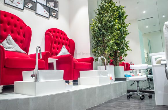 The Smile Bar Opens Its First Store in the UAE
