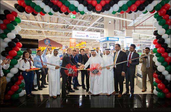 Carrefour Hypermarket Opens at the World's First Nature Inspired Cityland Mall