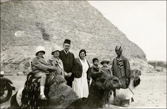 Rich Egyptian Archive of Photos, Artifacts, and More Comes to NYU Abu Dhabi Library