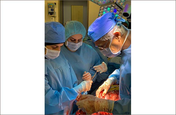 Corniche Hospital Successfully Removes a Giant Mass From a Woman's Uterus