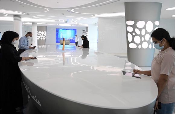 Dubai Municipality Enhances Smart Services at Manara Center