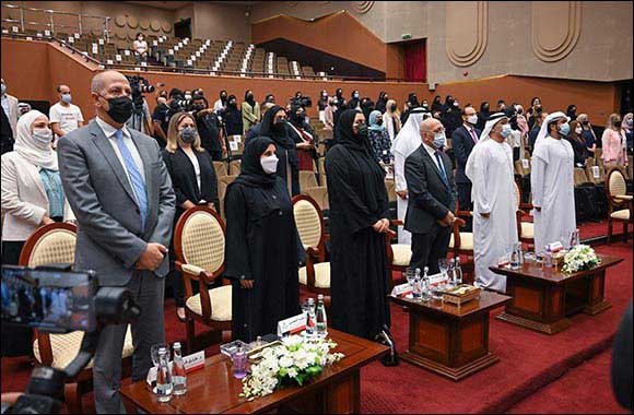 Abu Dhabi University and SEHA organize a seminar titled “COVID-19: UAE Experience in Combating the Pandemic: Lessons Learned and A Roadmap for the Future”