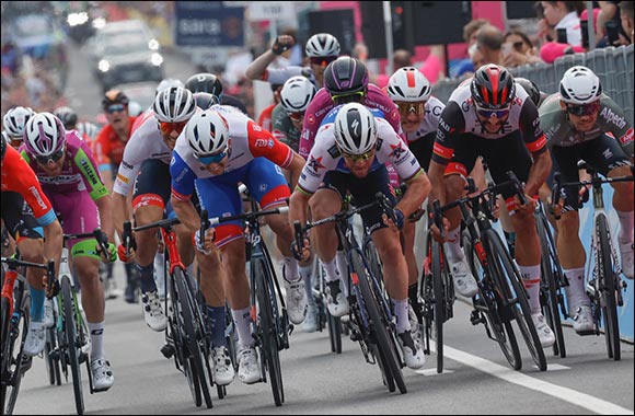 Gaviria Podiums in Emphatic Giro Sprint Showdown