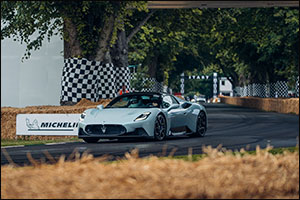 Maserati Grecale and MC20 Cielo let Loose on the Goodwood Festival of Speed Hill Climb 2022