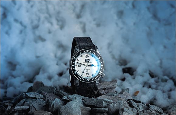 Land Rover Classic Unveils Exclusive Elliot Brown Watch Inspired by the Latest Classic Defender Works V8 Trophy II