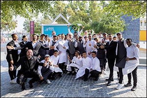 IN-Q Celebrates Cafe #999's Grand Opening