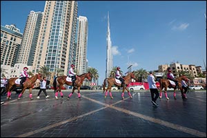 Pink Caravan Equestrian Brigade Strides Through Dubai Streets with Cheers of Awareness