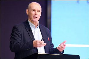 Rugby Great Sir Clive Woodward tells Students �Never Stop Learning� during Visit to GEMS Schools