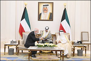 The Crown Prince of Kuwait Awards Google Cloud's Vint Cerf Honorary Informatics Medal