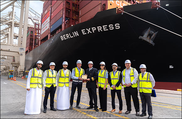 Jebel Ali Port Welcomes Hapag-Lloyd's First Dual-Fuel Ultra-Large Containership