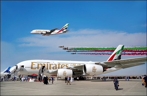 Emirates Headlines the Dubai Airshow's Spectacular Opening Flypast Formation