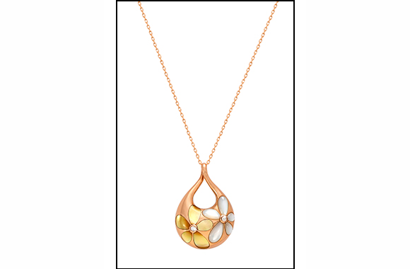 Liali Unveils Exquisite Mother's Day Pendants for the Modern Woman