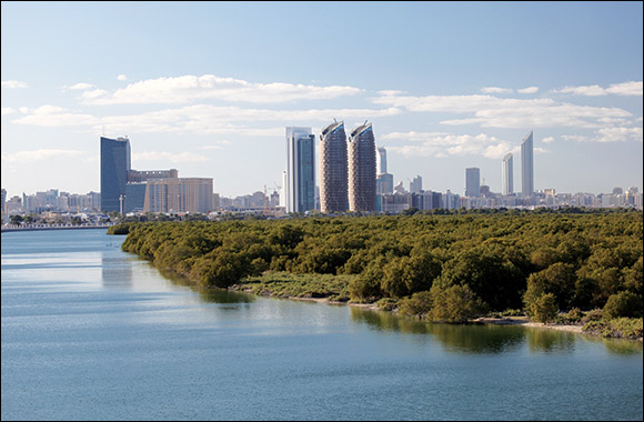 His Highness Sheikh Hamdan Bin Zayed Issues a Decree On the Air Quality System in Abu Dhabi