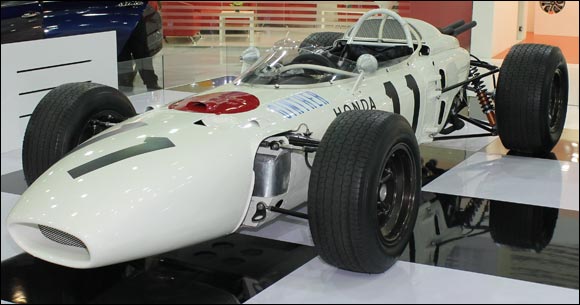 Al futtaim motors honda showroom #3