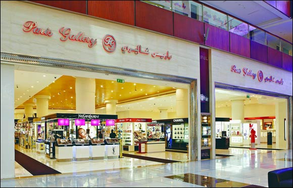 Instant gifts and exciting surprises await luxury enthusiasts
