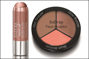 Sun kissed glow with Isadora's bronzing collection at Lifestyle!