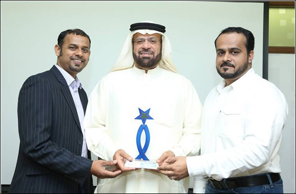 Levi's wins the Dubai Service Excellence Scheme Award (DSES) for outstanding service atits outlet in The Dubai Mall