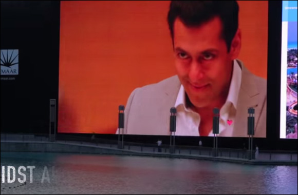 Splash advertises on the largest screen in the Middle East - The Dubai Mall fountain screen