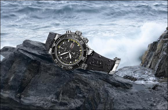 Oris presents the new Aquis Chronograph with Depth Gauge.
