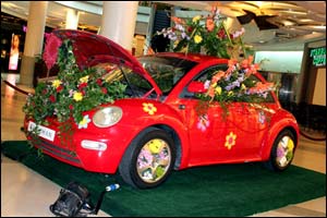 Flower car at BurJuman