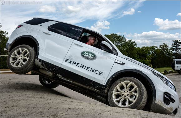 Land Rover supports No Man's Land expedition