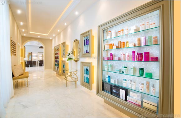 Avail a 10% discount at Sisters Beauty Lounge in MOE this September