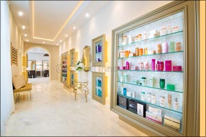 Avail a 10% discount at Sisters Beauty Lounge in MOE this September