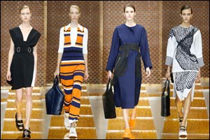 Sportmax Spring Summer 2016: Runway, Backstage, Details