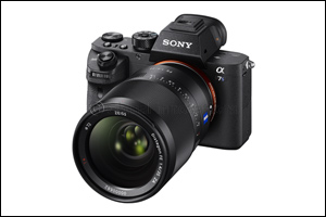 Sony Wins ‘Best Camera of the Year' Gong at Gitex 2015 - Hot Stuff Awards