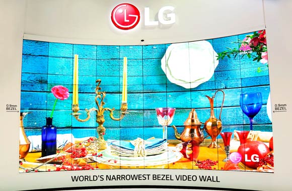LG Steals the Show at GITEX with the Future of Digital Display