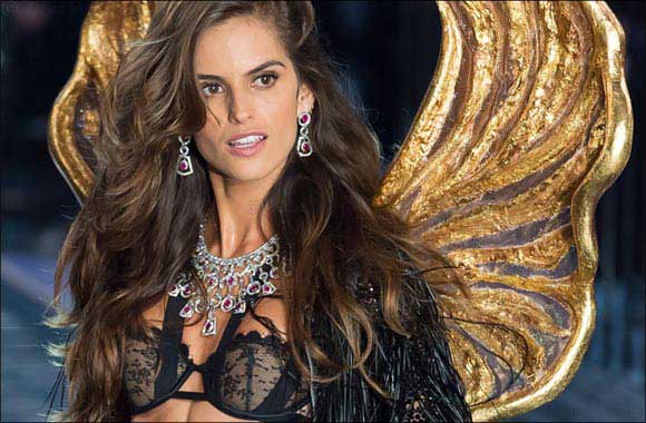 Fireworks on the Runway! Victoria's Secret Show Features the 2015 Fireworks Fantasy Bra