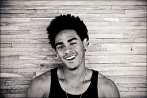 Trey smith to film‘the world keeps spinning' in dubai