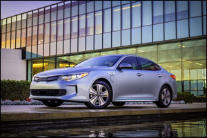 All-new 2017 Kia Optima Plug-in Hybrid makes global debut at Chicago Auto Show