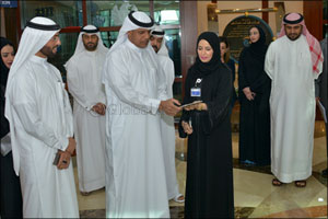 Under the Motto “We Care” Dubai Customs Director Inaugurates ‘Employees Happiness Meter'