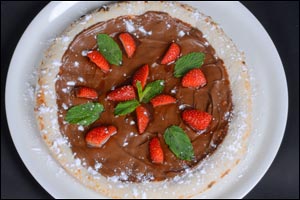 800 Degrees Neapolitan Pizzeria adds sweetness to the dining experience with its new Nutella Pizza