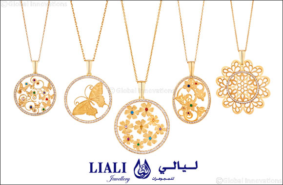 Pendant necklaces from Liali