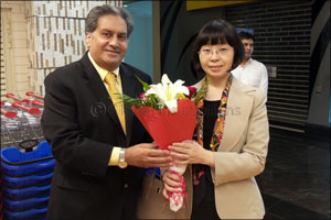 High Level Delegation of Consulate General of the People's Republic of China in Dubai visits Al Maya Supermarket