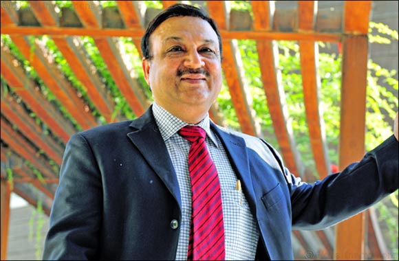 New technology for knee implant introduced in the UAE