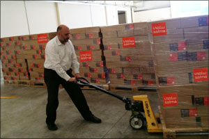 Awqaf and Minors Affairs Foundation Delivers 63,000 Halal Meals to Dubai Charity Association