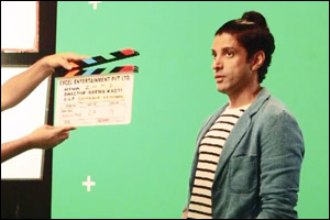 Farhan Akhtar takes you into the heart of moviemaking with the cinemagic featuring Zindagi Na Milegi Dobara attraction at Bollywood Parks™ Dubai