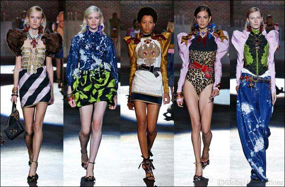 DSQUARED2: Spring Summer 2017 Women's Show
