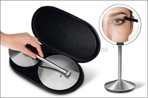 Get the Mirrors from Huda Beauty's Masterclass in Abu Dhabi!