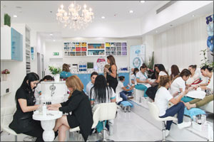 Re-Salons and Spas organized a one-of-a-kind beauty event ‘Beyond the Mani-Pedi'