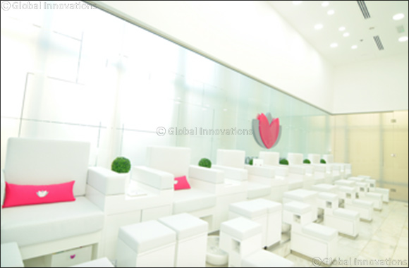 Spoil yourself with chic and shiny hair during March at The White Room