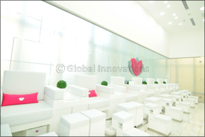 Spoil yourself with chic and shiny hair during March at The White Room