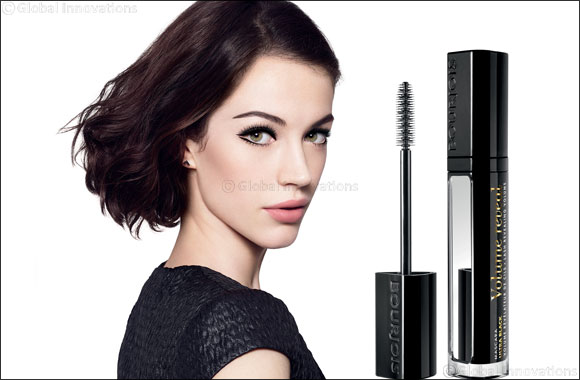 Volume Reveal mascara Ultra Black Collection